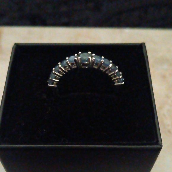 Saphire Eternity Ring Beautiful Earthmined In Sterling Silver - Picture 1 of 7